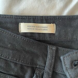 NWOT Universal thread, high-rise, slim straight, black jeans